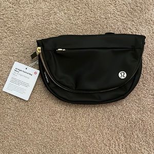 NWT Lululemon all night festival bag micro